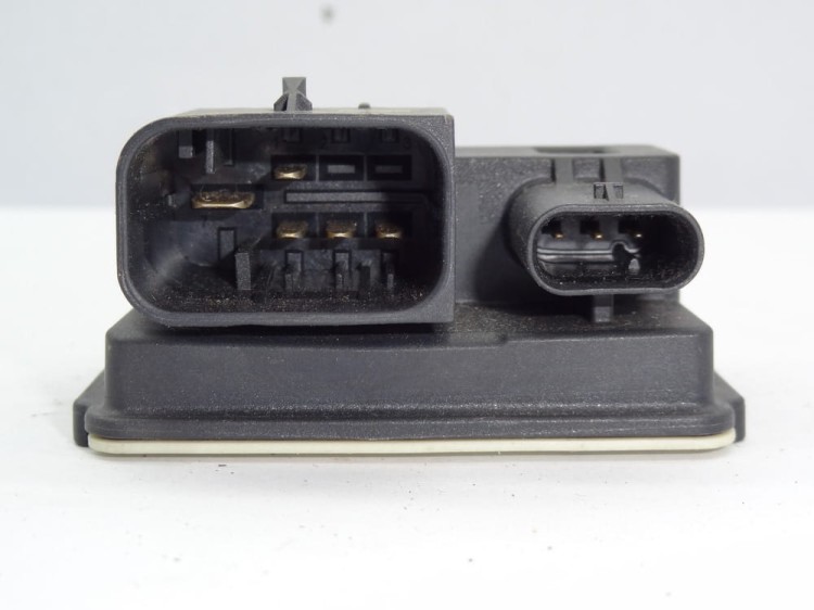 e9555045efcd7f9c29655c6184c7e4b1