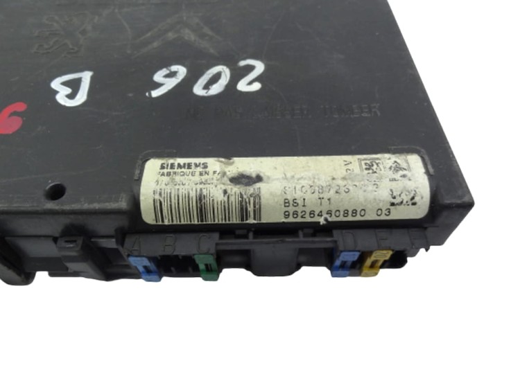 4bfe311a27b137d2a7318dc1050d1ae4