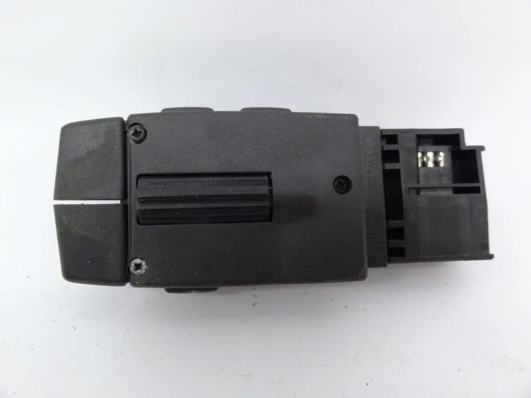 b586f690968afe9ce85cd366a2e11864