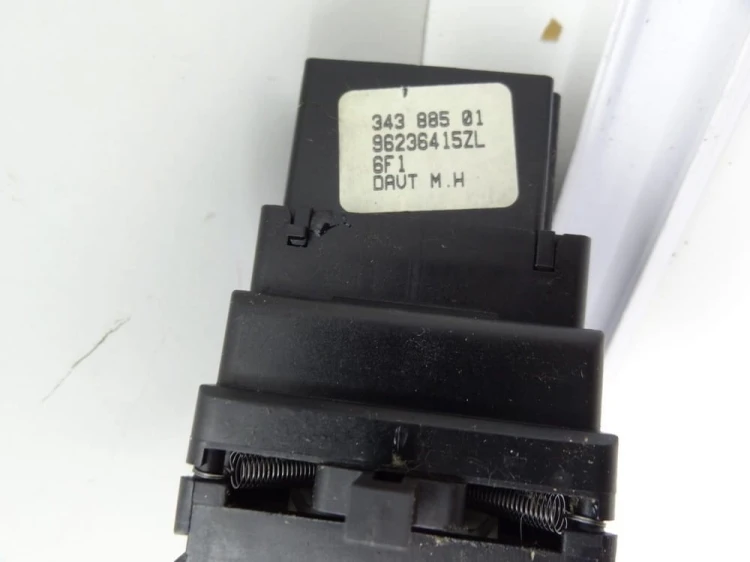 9f52d5815b22ac6cded4ca127a0bc5fb