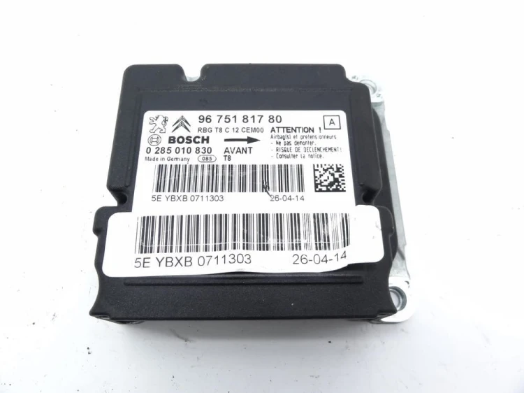 56aef95a4e737bee0e7a4fcd67b90779