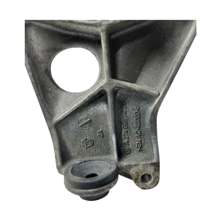Wspornik uchwyt intercoolera Mercedes A2740981439 do silnika M274 2.0, cała sztuka