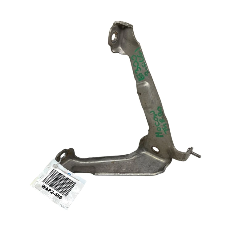 Mocowanie turbosprężarki A2740960540 Mercedes W205, gniazda śrub